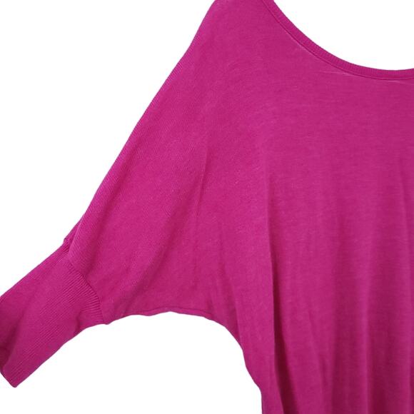 Mossimo Short Sleeve Crewneck Sweater Medium Pink Barbiecore Lightweight Sweater - Picture 3 of 4